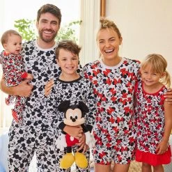 Disney Minnie Mouse Nightshirt For Girls -Disney 5005057390126 1