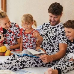 Disney Minnie Mouse Nightshirt For Girls -Disney 5005057390126 4