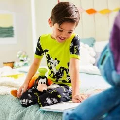 Disney Goofy PJ PALS For Kids -Disney 5005057390304 1