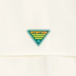 Disney Mickey Mouse And Friends Camp Shirt For Men By Columbia – Mickey & Co. 12 Disney Mickey Mouse And Friends Camp Shirt For Men By Columbia – Mickey & Co. -Disney 5205107600234 4